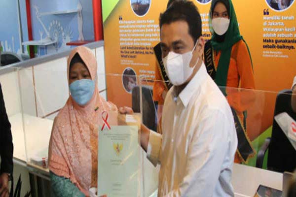 Sarana Pelayanan Publik Terpadu di Pusat Perbelanjaan